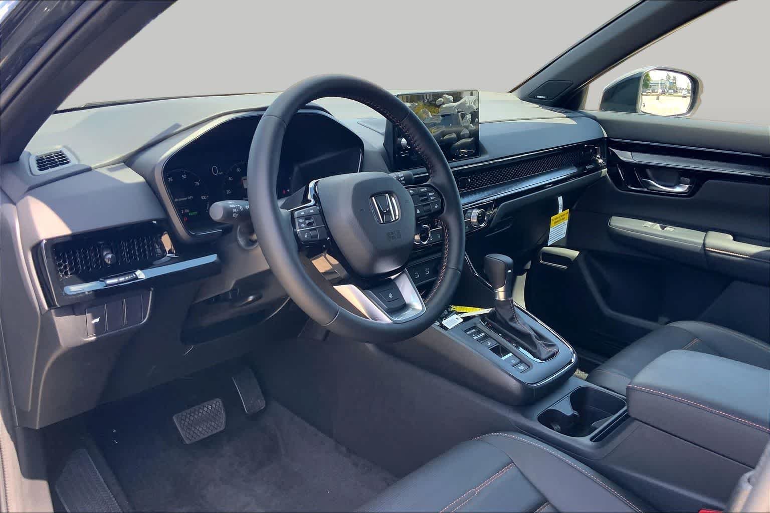 New 2027 Meteorite Gray Metallic Honda Sport Touring Hybrid AWD image 8