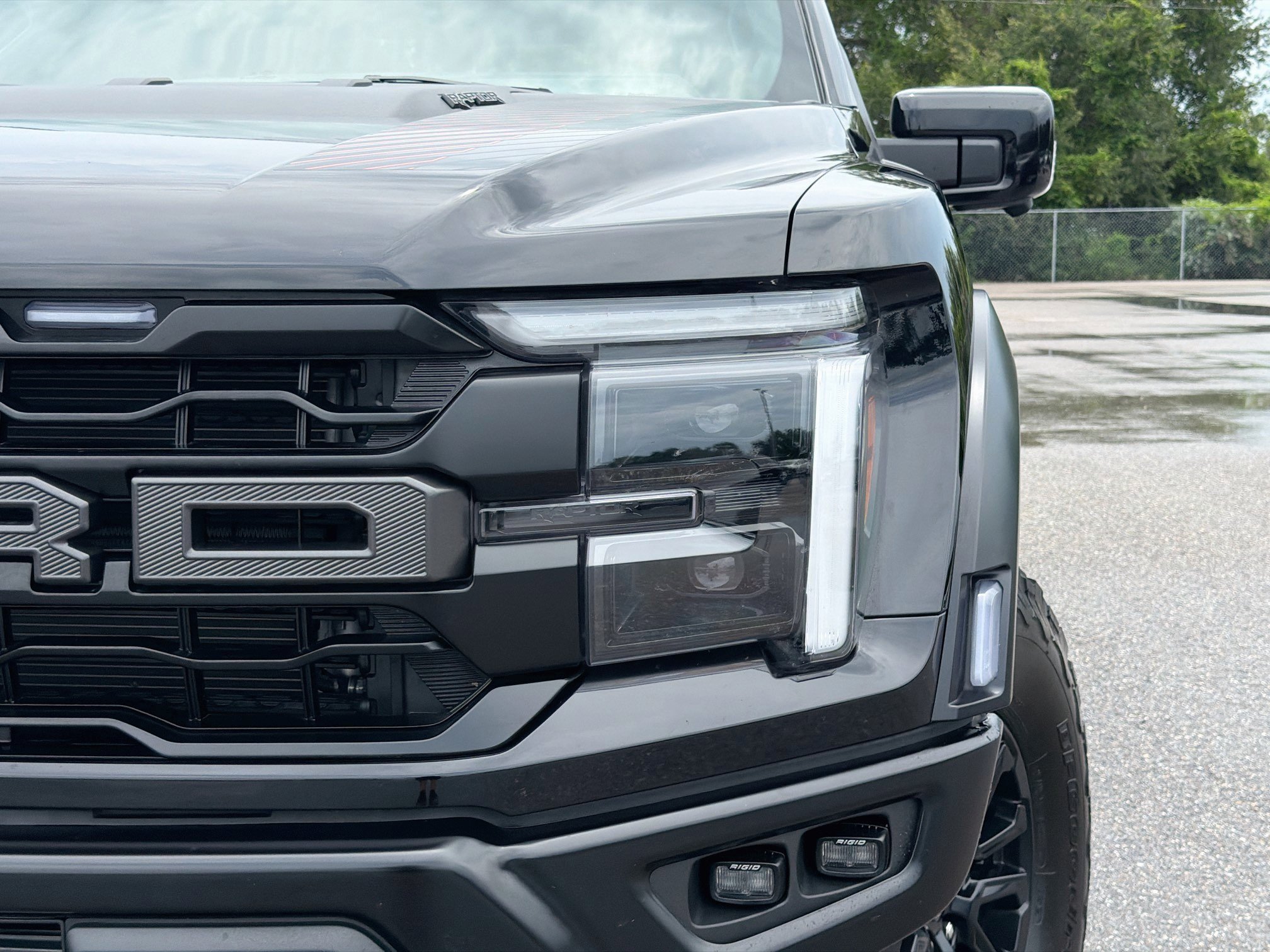 Used 2025 Black Metallic Ford Raptor image 9