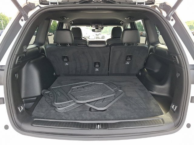 Used 2023 Bright White Clearcoat Jeep Altitude X image 30