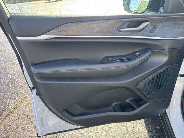 2025 Jeep Grand Cherokee L Limited - Photo 15