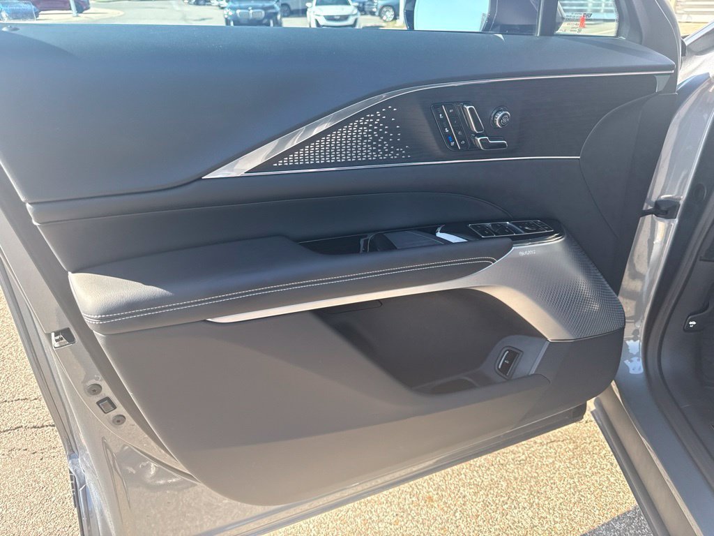 Used 2023 Gray Cadillac Luxury image 9