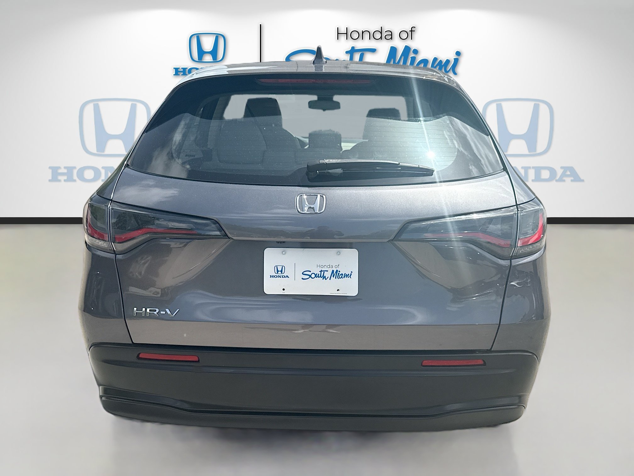 Certified Used 2024 Urban Gray Pearl Honda LX image 6