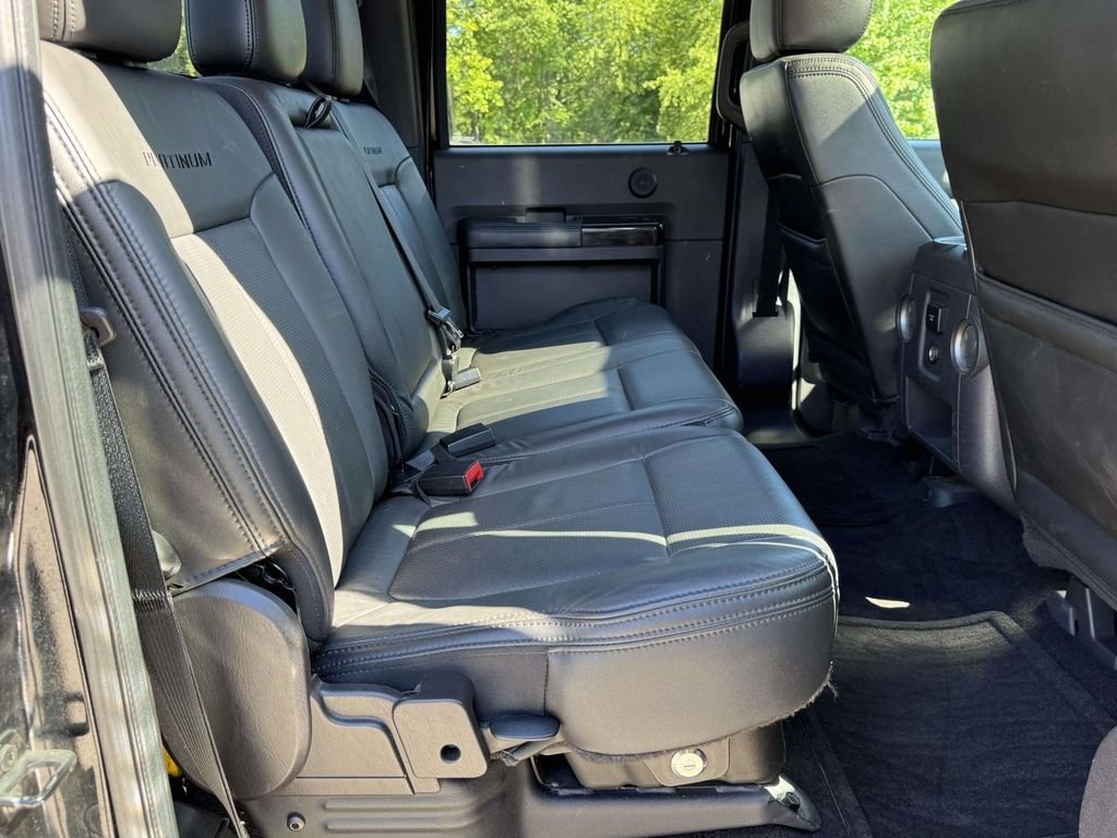 Used 2016 Black Ford Platinum image 14