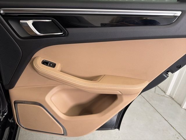 Used 2019 Jet Black Metallic Porsche Base image 19