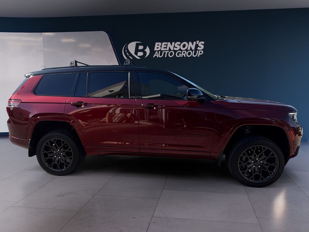 Used 2024 Red Jeep Summit image 6