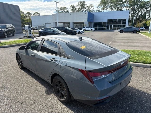 Certified Used 2022 Gray Hyundai SEL image 8