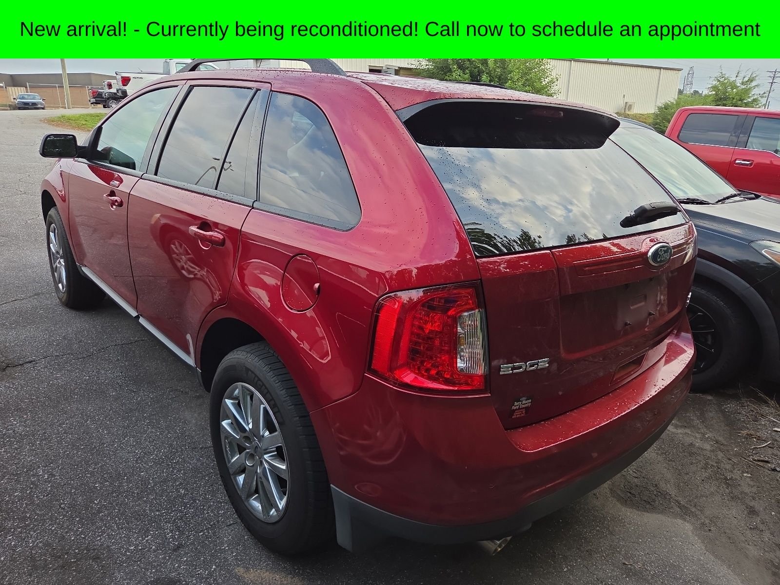 Used 2013 Red Ford SEL image 5