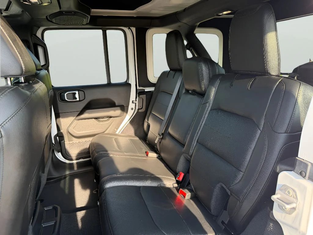 Used 2023 Bright White Jeep Sahara Altitude image 25