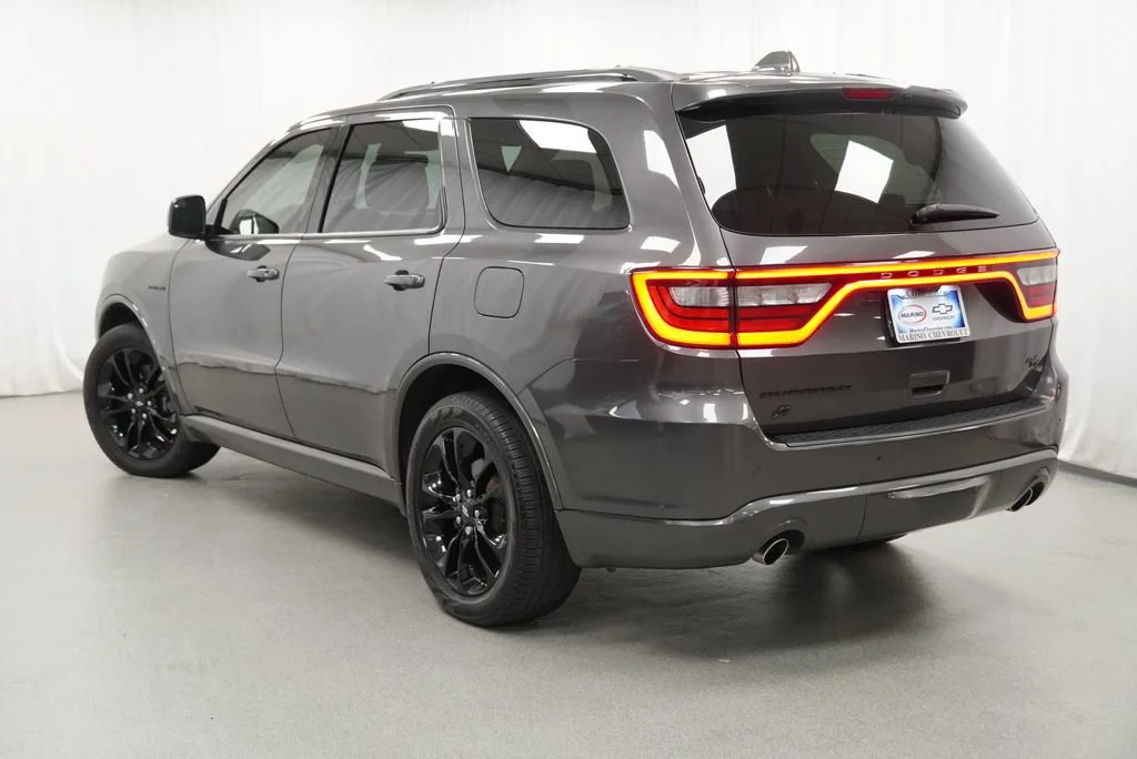 Used 2020 Granite Clearcoat Dodge R/T image 5