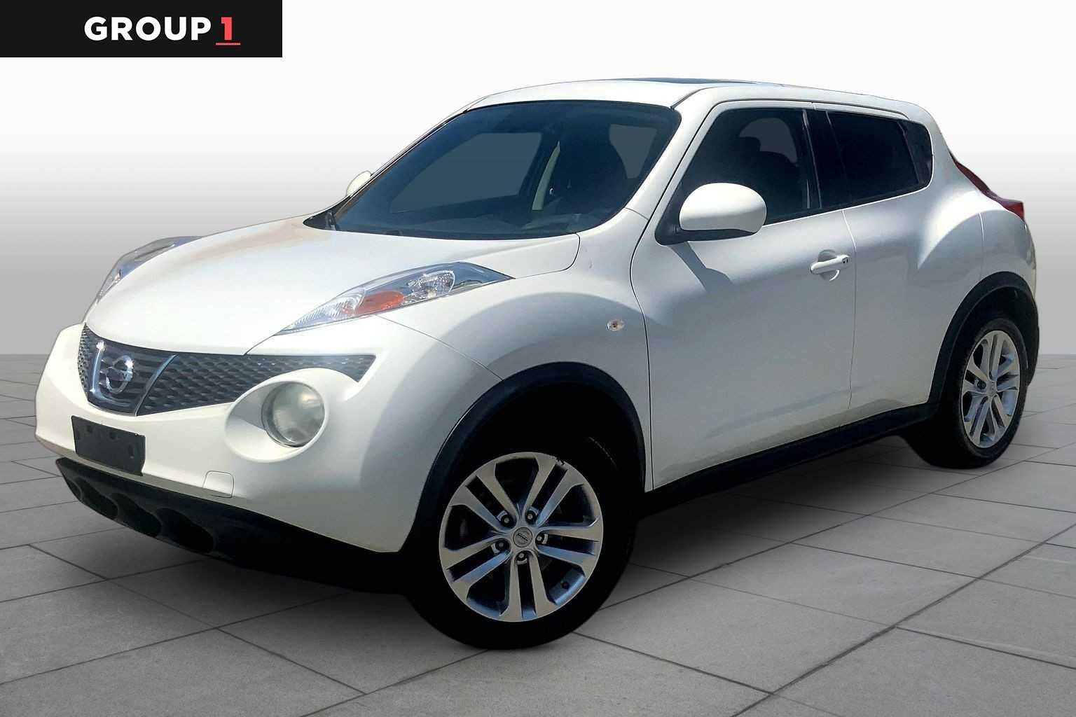 Pre-Owned 2013 Nissan JUKE SV