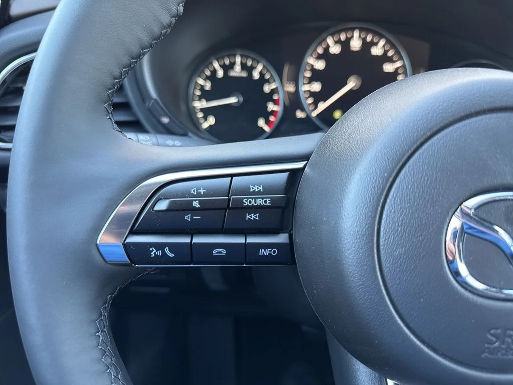 2025 Mazda CX-30 Premium - Photo 35