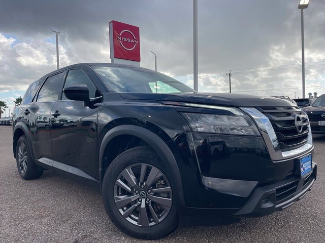 2024 Nissan Pathfinder S