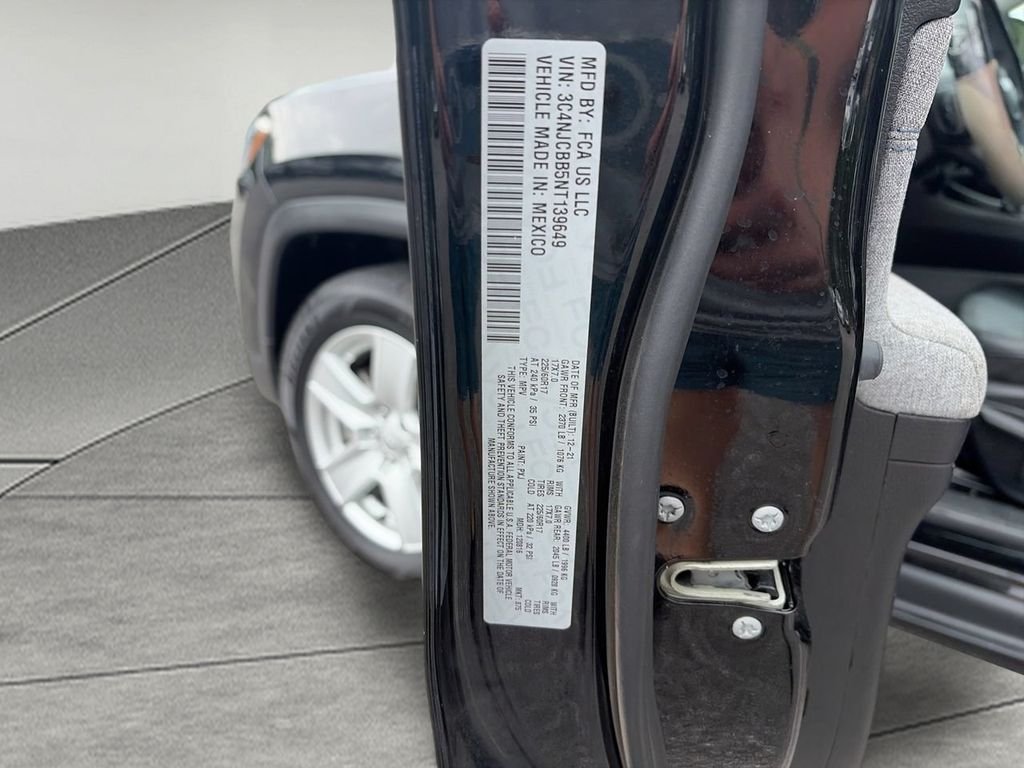Used 2022 Black Jeep Latitude image 25