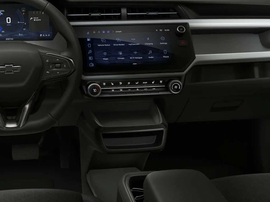 2027 Chevrolet Bolt RS - Photo 10