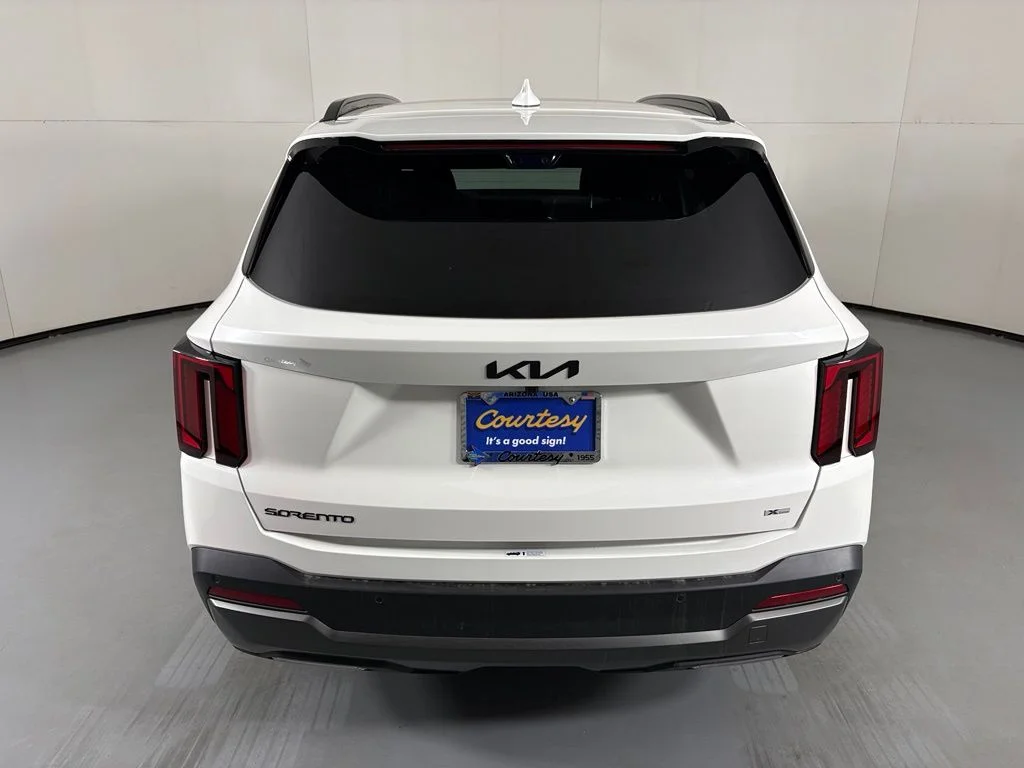 New 2026 Snow White Pearl Kia X-Line SX Prestige AWD image 7