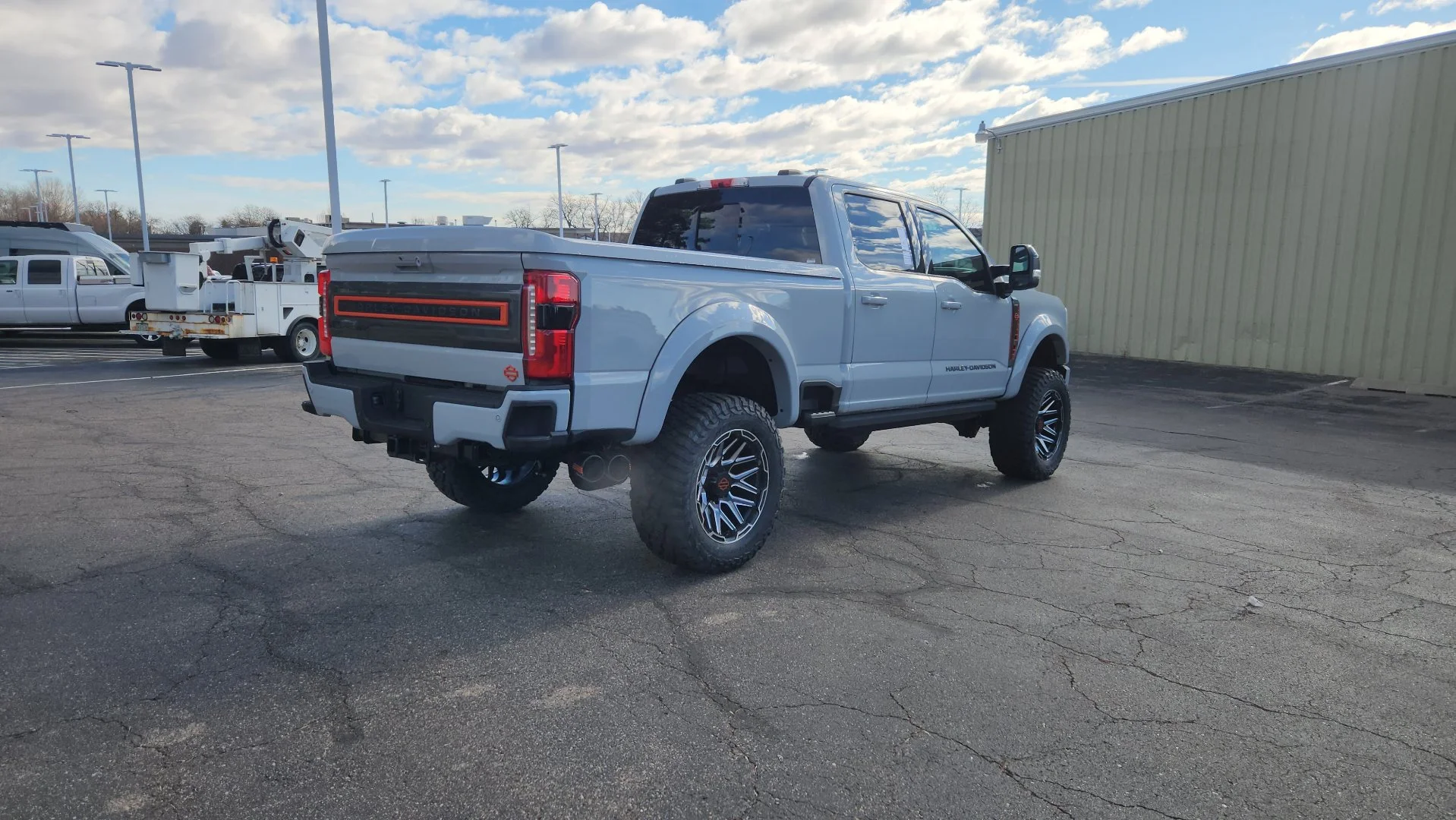 New 2026 Avalanche Ford LARIAT image 14
