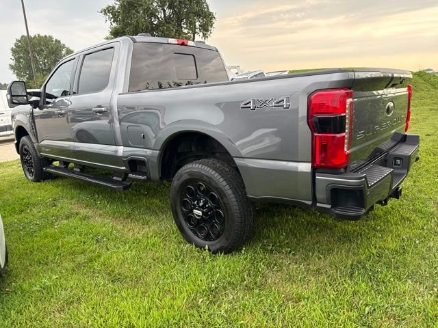 Used 2024 Gray Ford Lariat image 3