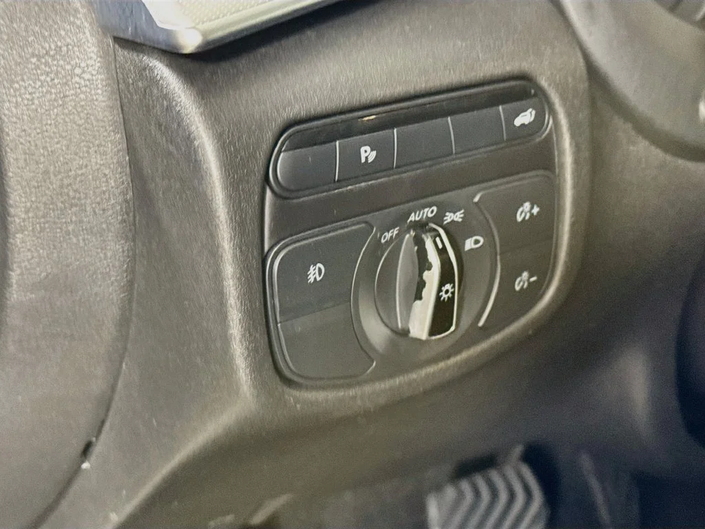 Certified Used 2020 Blue INFINITI LUXE image 12