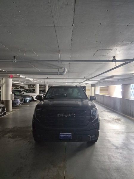 2023 GMC Sierra 2WD Crew Cab Short Box Elevation's photo