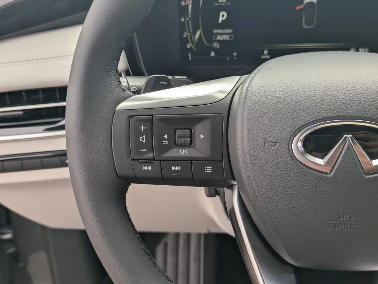 New 2027 GRAPHITE SHADOW INFINITI Sport AWD image 16