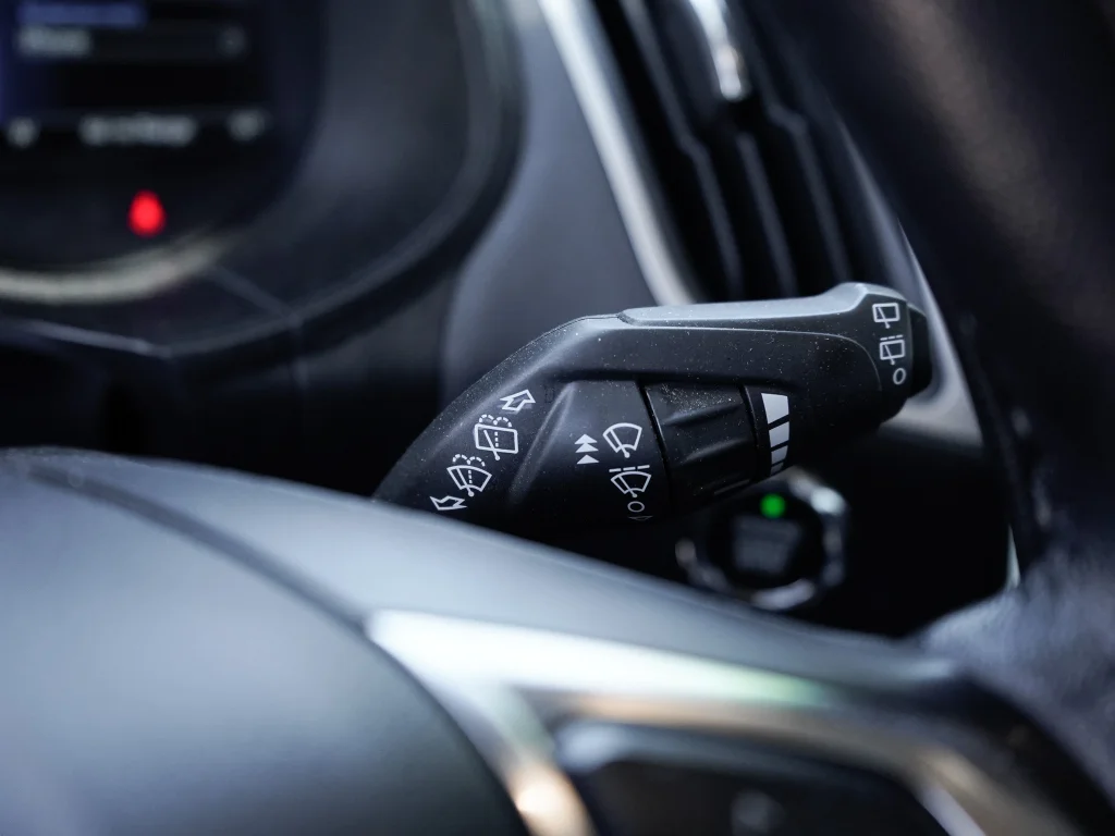 Used 2022 Agate Black Metallic Ford SEL image 18