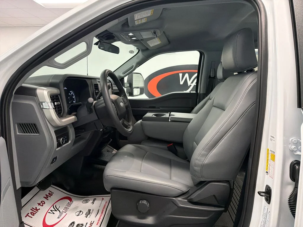 New 2026 Oxford White Ford F-250® XL image 8
