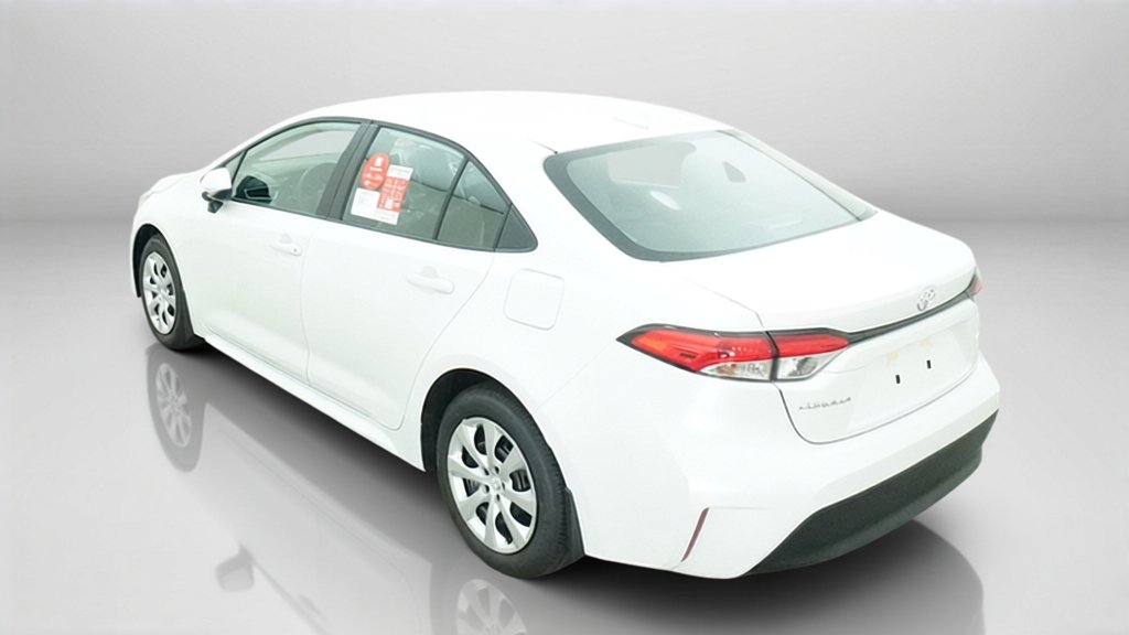 New 2027 Wind Chill Pearl Toyota LE image 14