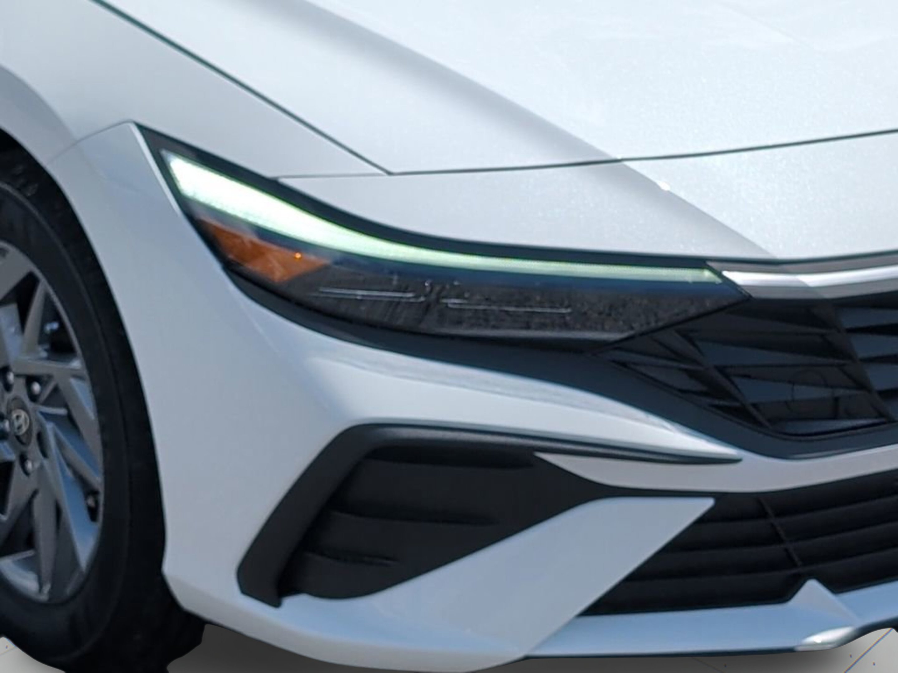 New 2026 Serenity White Hyundai Blue image 38