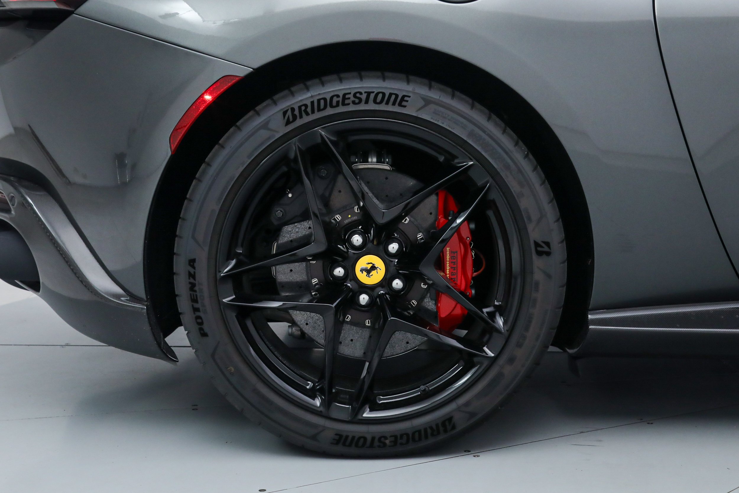 Used 2025 Gray Ferrari  image 20