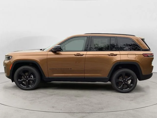 New 2026 Copper Jeep LIMITED 4X4 image 2