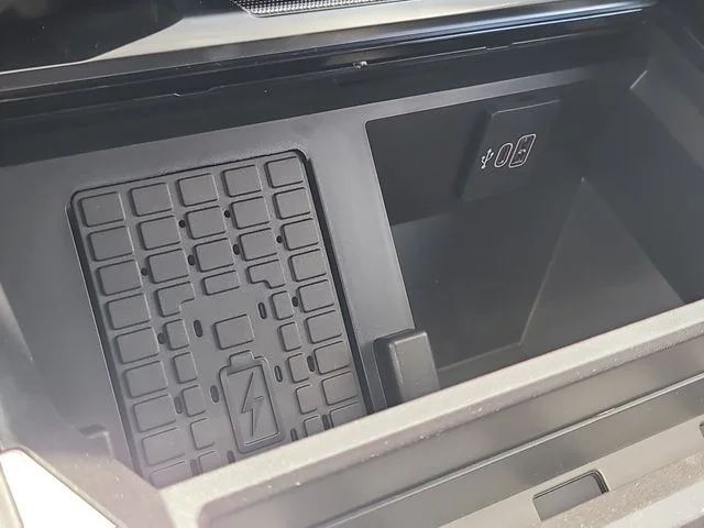 New 2026 Avalanche Ford Platinum image 28