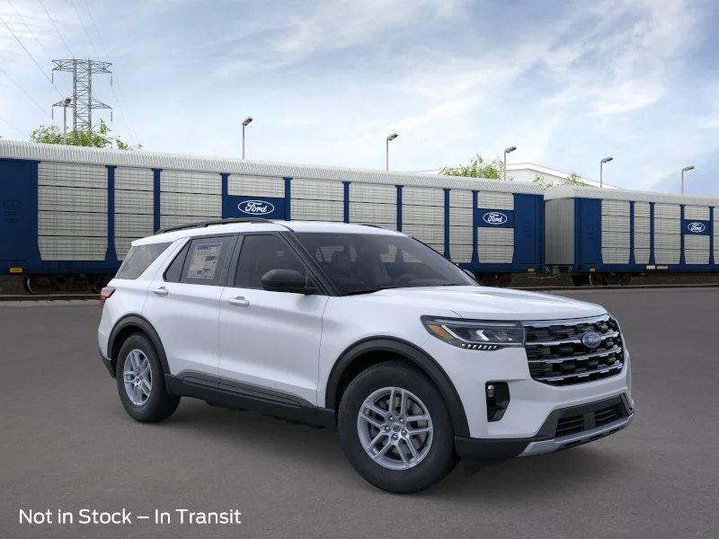 New 2026 Space White Metallic Ford Active image 7