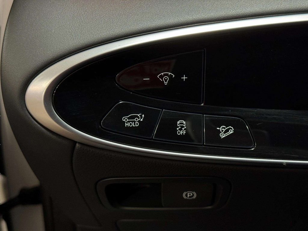 2026 GENESIS GV70 Standard - Photo 19