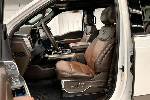 Used 2025 Star White Metallic Tri-Coat Ford King Ranch image 25