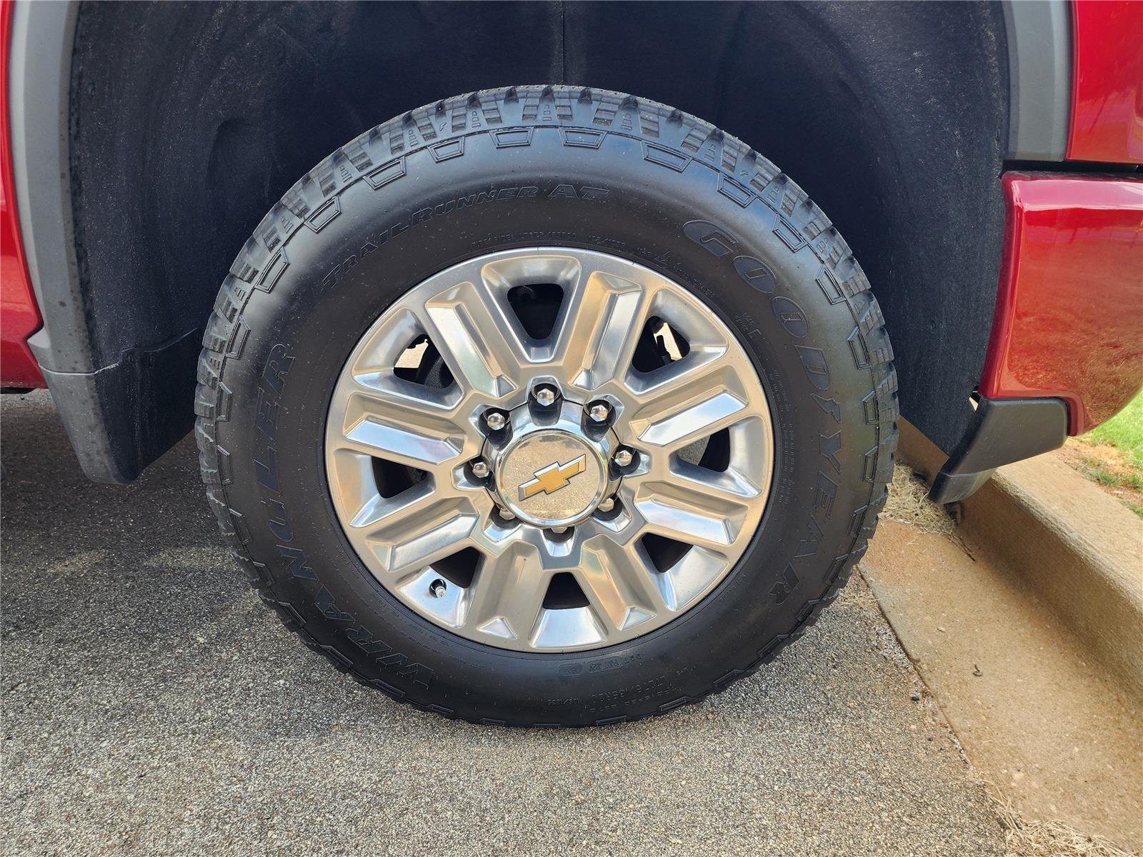Used 2024 Radiant Red Tintcoat Chevrolet High Country image 7