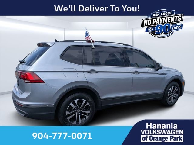 Used 2023 Silver Volkswagen 2.0T S image 3