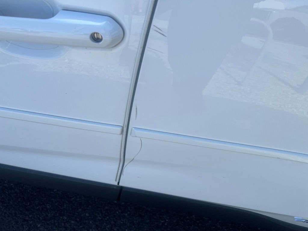 Used 2022 White Toyota XLE image 8
