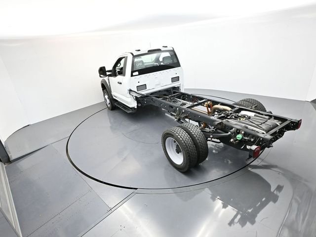 2024 Ford F-450 Super Duty Chassis Cab XL - Photo 23