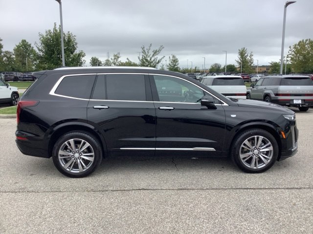 2024 Cadillac XT6 Premium Luxury - Photo 4