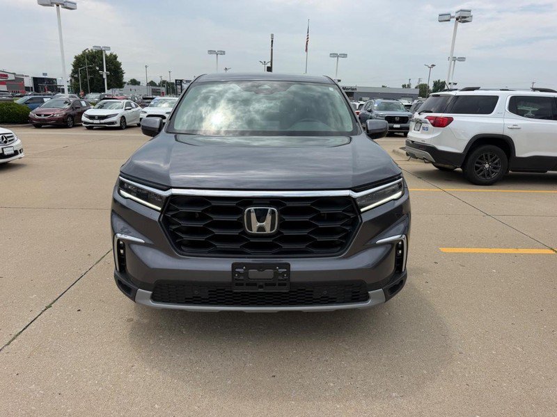Certified Used 2025 Modern Steel Metallic Honda AWD EX-L image 33
