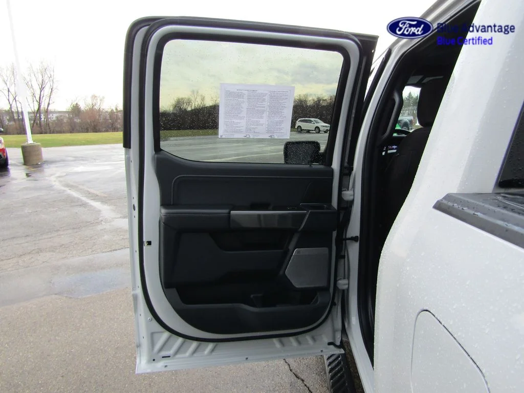 Certified Used 2023 Avalanche Ford XLT image 42