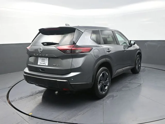 Used 2024 Gray Nissan SV image 9