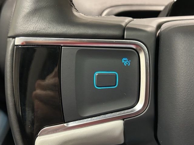 Used 2025 Gray Ford Platinum image 31