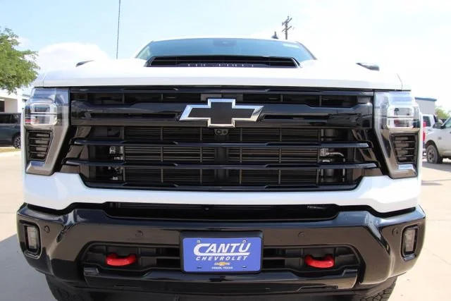 New 2026 Summit White Chevrolet LT image 4