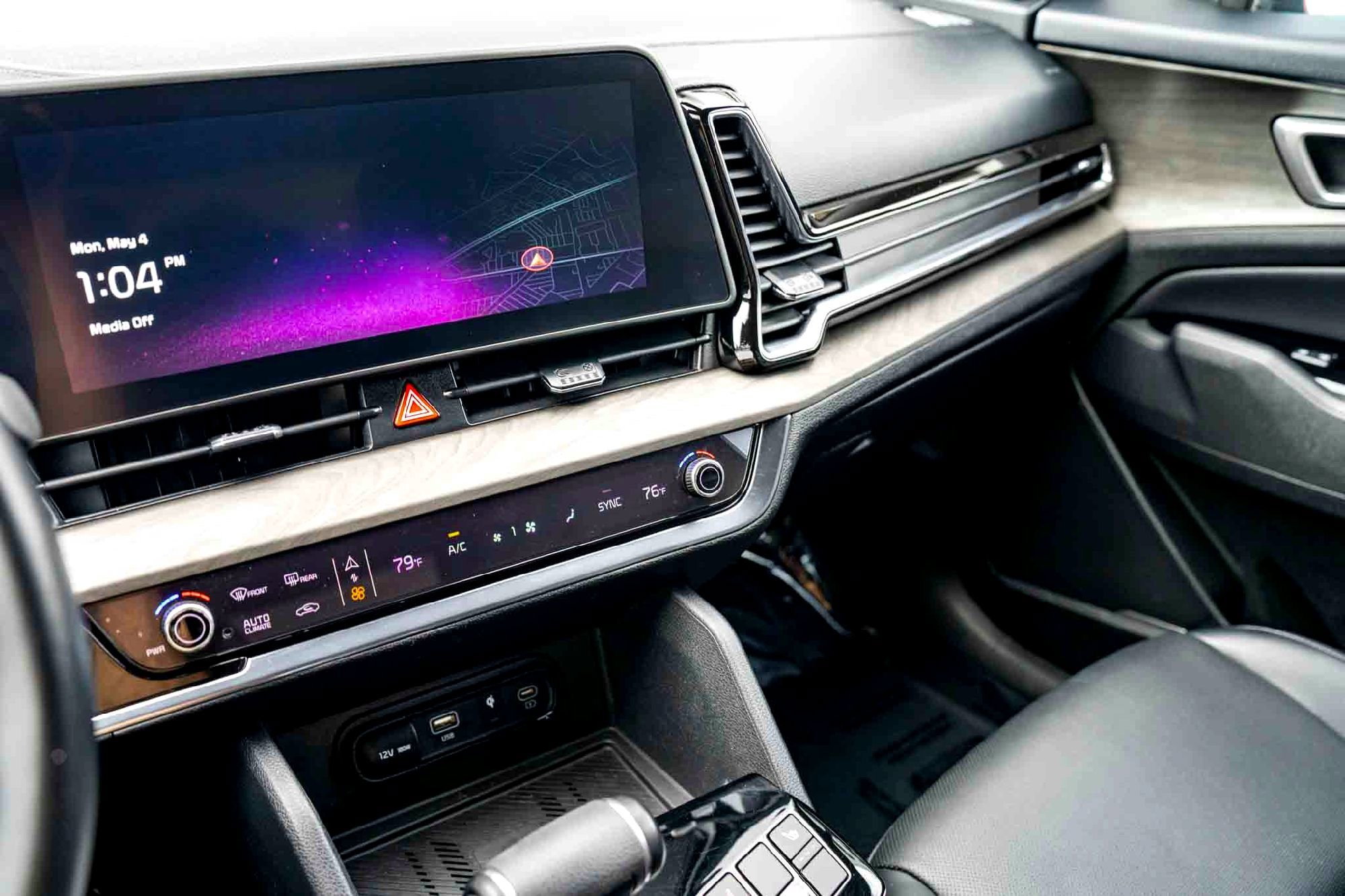Used 2023 Wolf Gray Kia X-Line image 19