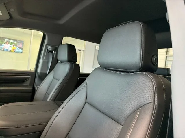 2026 GMC Sierra 2500HD SLT - Photo 18