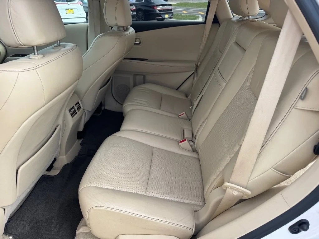 Used 2013 White Lexus 350 image 10
