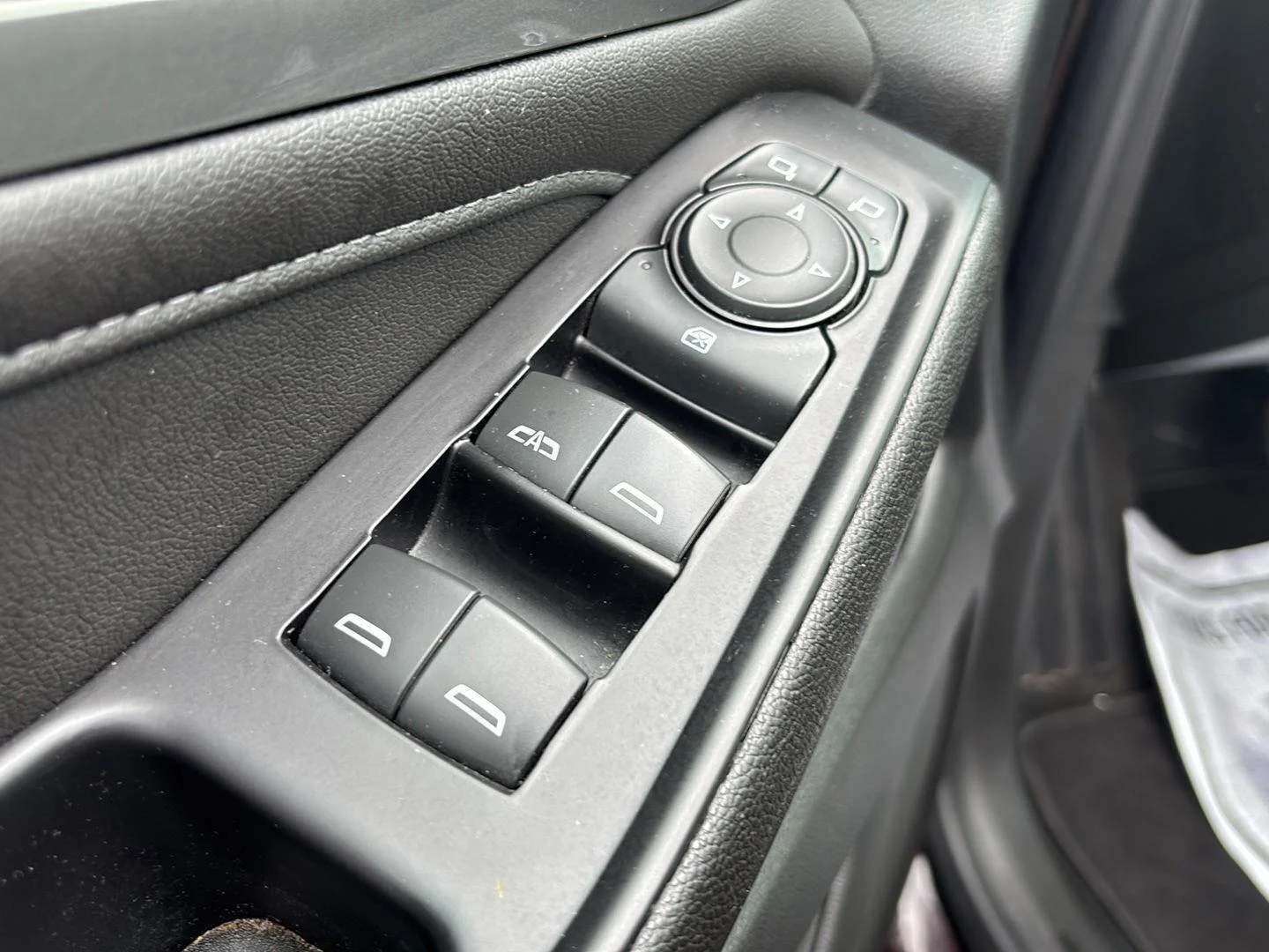 Used 2023 Black Cherry Metallic Chevrolet LT Cloth image 22