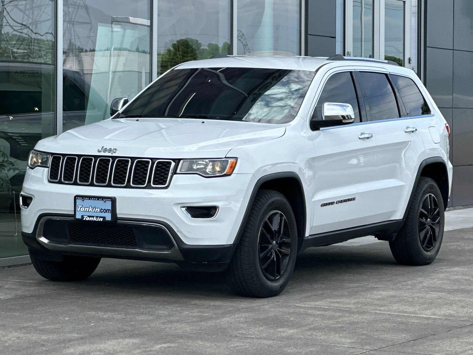 Used 2019 Bright White Clearcoat Jeep Limited image 6