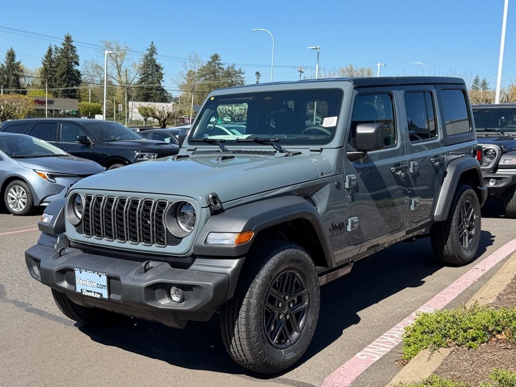 New 2026 Anvil Clear-Coat Exterior Paint Jeep Sport S image 4